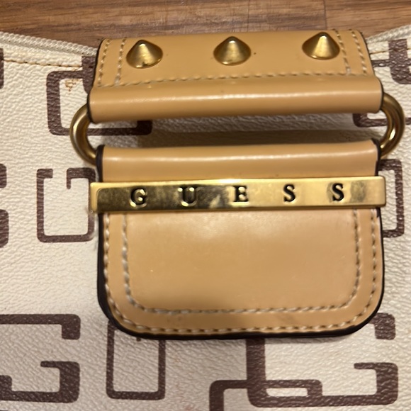 Guess cream with tan and gold accents shoulder bag. (5”x10.5”) - Picture 2 of 5